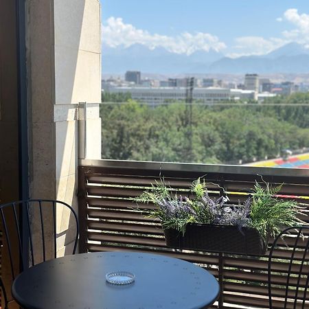 Logvinenko Apartment Μπισκέκ Εξωτερικό φωτογραφία